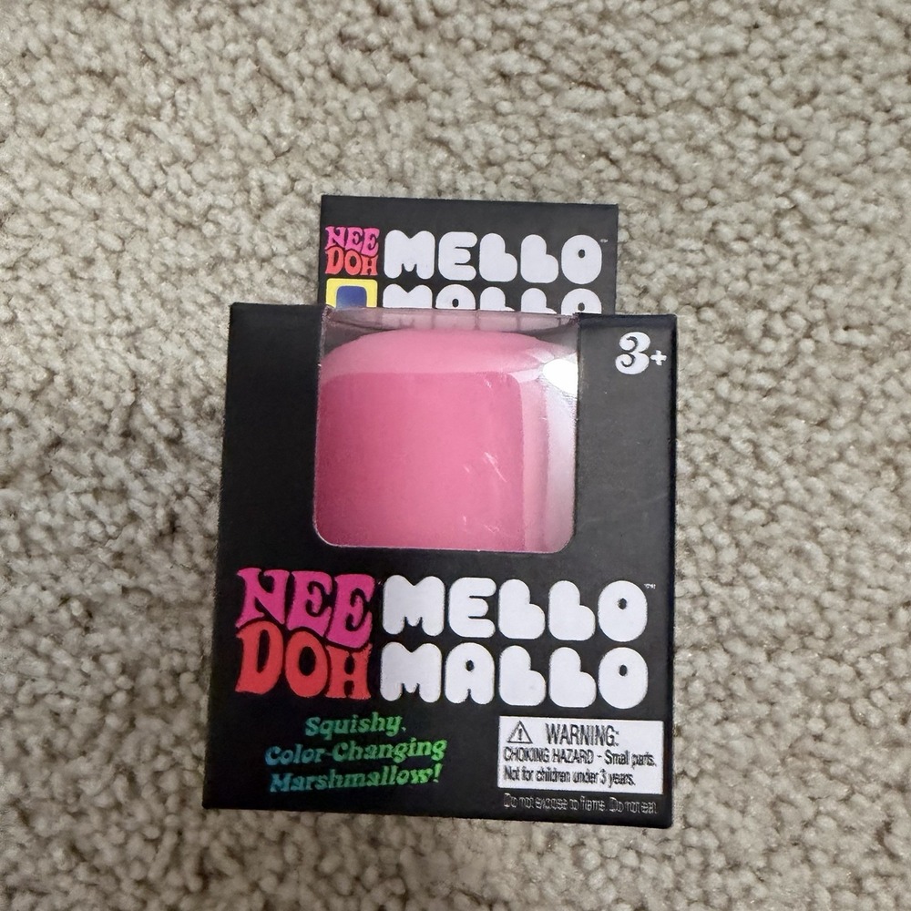 NeeDoh MELLO MALLO Pink VIRAL SQUISHY TOY SCHYLLING NEW AUTHENTIC